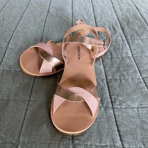 Nordstrom Girls Pink/Gold Sandal Size 13M